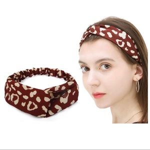 HEADBANDS 6 pack• 6 different colors patterns • Twisted Cross Elastic Headbands